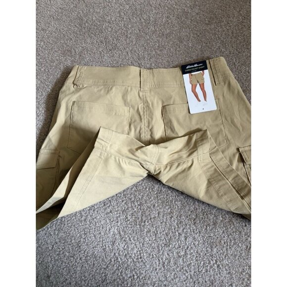 NWT Eddie Bauer Ladies Cargo Pocket Short Size 4 Khaki Beige Hiking - Picture 3 of 5